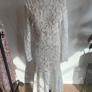 Elegant White Lace Dress